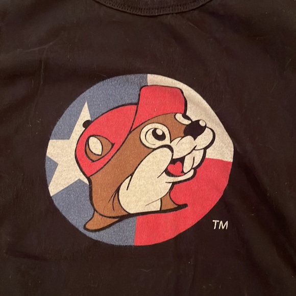 Sleeveless Buc-ee's T-Shirt, Size XS. - Picture 2 of 4